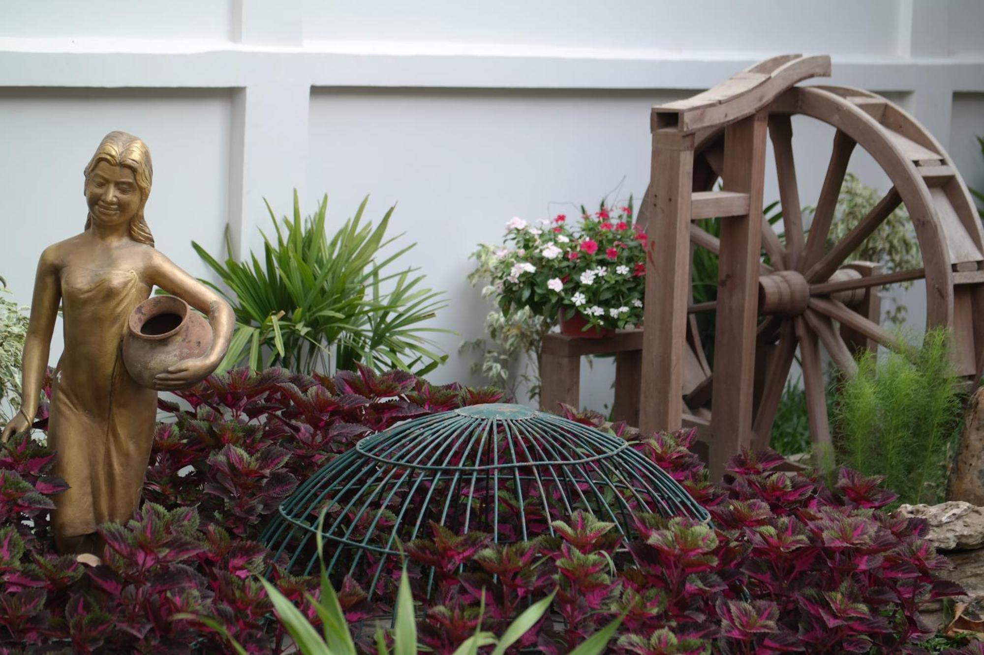 Mowin Boutique Hotel&Residencia Phnom Penh Exterior foto
