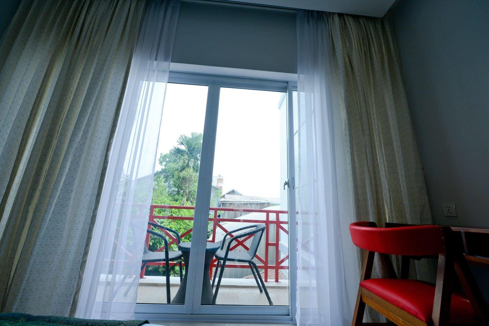 Mowin Boutique Hotel&Residencia Phnom Penh Exterior foto