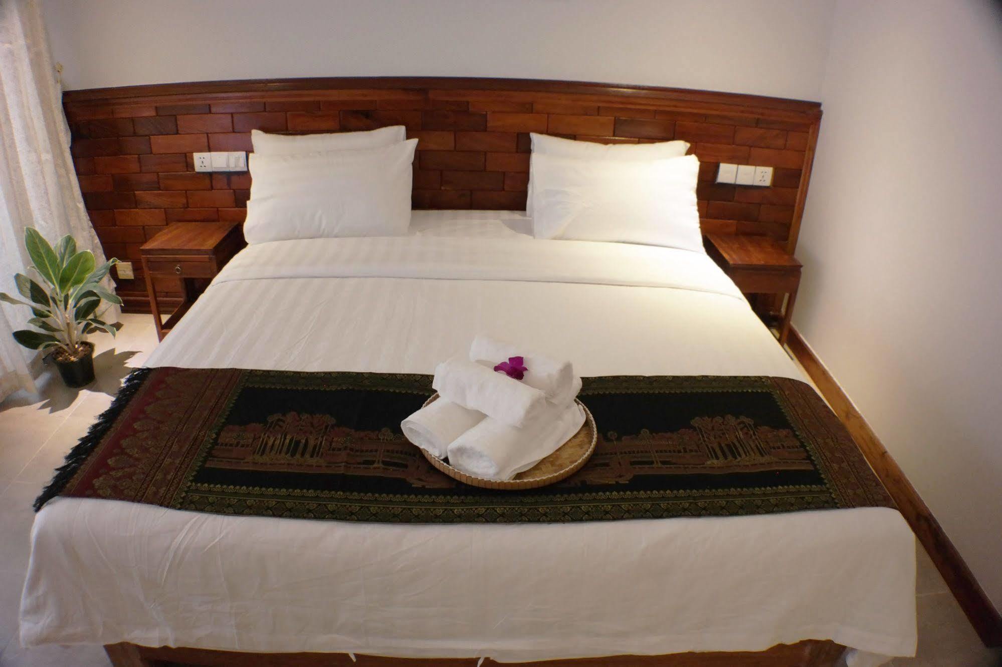 Mowin Boutique Hotel&Residencia Phnom Penh Exterior foto
